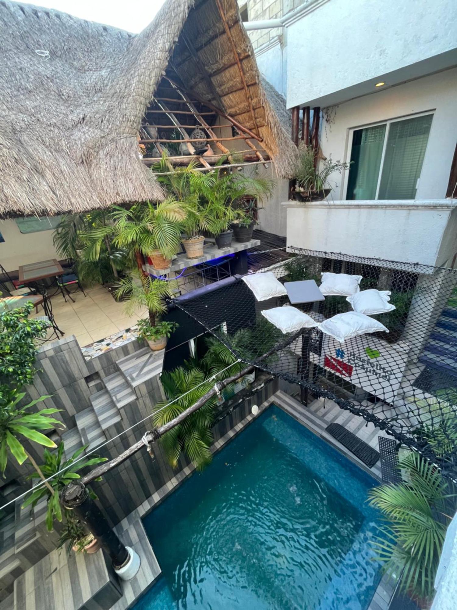 Hostelito Hotel 2*