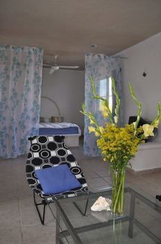 Hostelito Hotel 2*